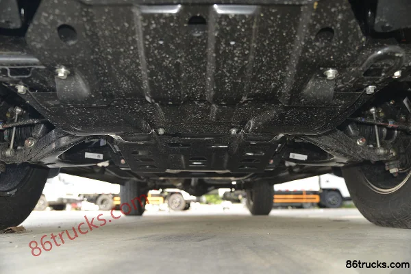 Jiangxi Isuzu D-MAX 2020 Edition Custom Version 1.9T Diesel 4WD Automatic Double Cab Pickup (China VI) Body (1) | 86Trucks