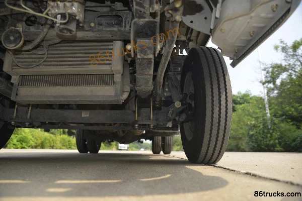 Kama K3 Jinyunka 127hp 4X2(6 wheels) Suction Truck (China VI) Chassis (3) | 86Trucks