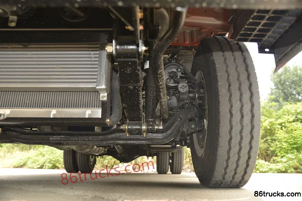Kama Kaijie M3 130 hp 4X2(6 wheels) flatbed truck (China VI) Chassis (3) | 86Trucks