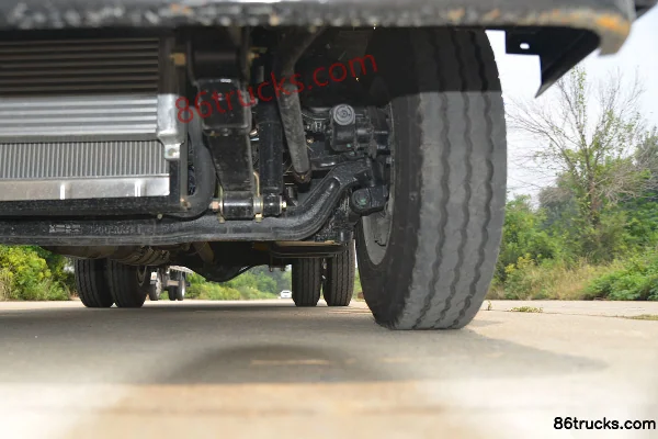 Kama Kaijie M3 130 hp 4X2(6 wheels) truck-mounted crane (China VI) Chassis (3) | 86Trucks