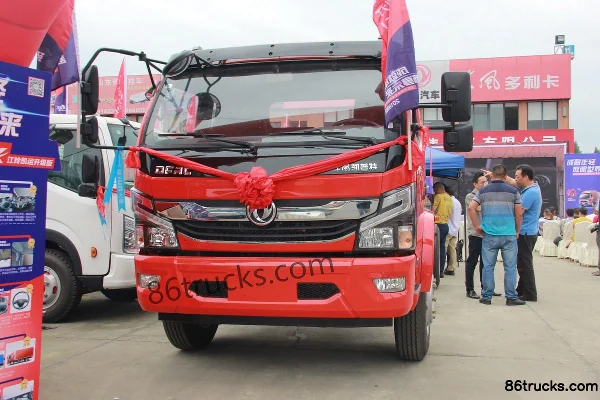 Wanglongwei Wanglongwei Dongfeng Chassis suction/septic tank truck