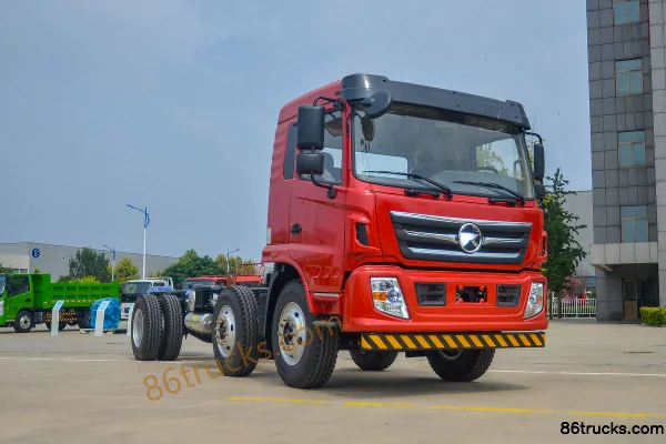 Kama Fangding 230hp 6X2(8 wheels) 6.8m Cab-over Flatbed Cargo Truck (China VI) Exterior