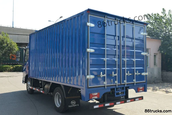 Yuejin Kuaiyun H500 150hp 4X2(6 wheels) 4.17m AMT automatic single-row box light truck (China VI) Body (2) | 86Trucks