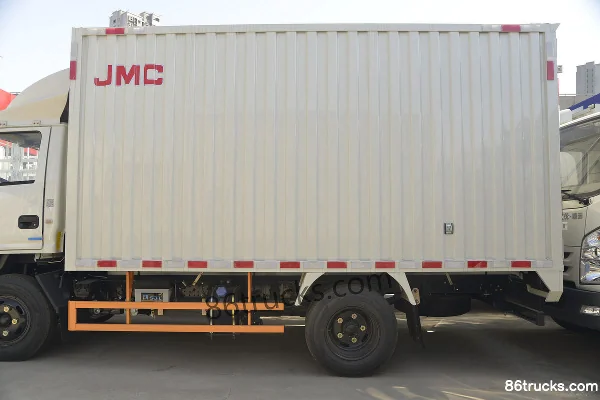 JMC nouveau Shunda narrow body 116 ch 4X2(6 roues) 3.7 m camion porteur fourgon simple cabine (China VI) Carrosserie (1) | 86Trucks