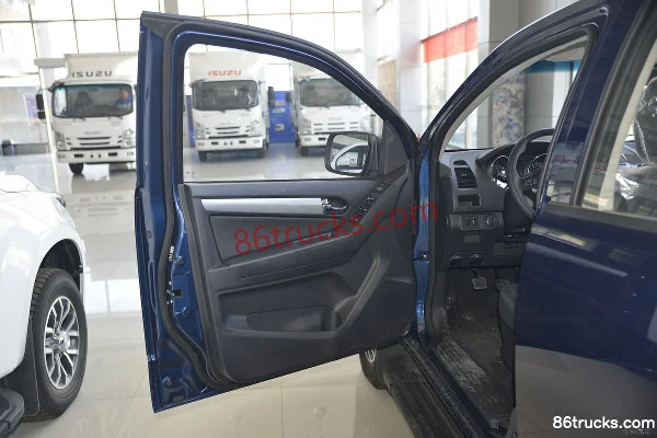 Qingling Isuzu D-Max TAGA 2020 Deluxe 3.0T diesel 142 hp 4WD long wheelbase double-row pickup (China VI) Chassis (1) | 86Trucks