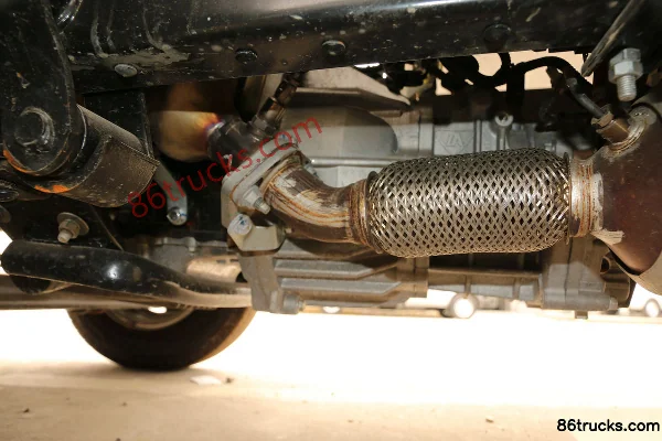 Foton Xiangling M1 Confort 1,6 L 122 ch 4X2(6 roues) essence 3,3 m fourgon à cabine simple avec portes latérales relevables Châssis (3) | 86