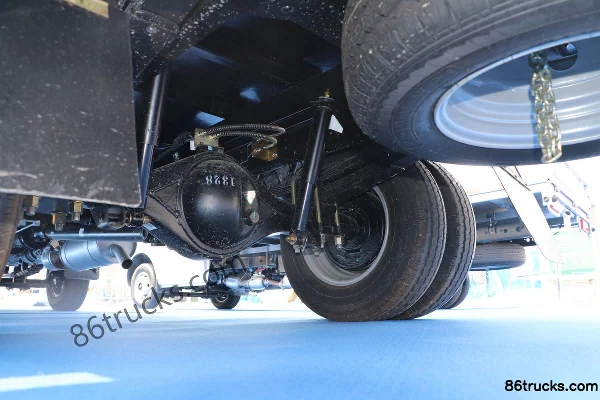 Kama Ruihang X1 1.5L 113 ch 4X2(6 roues) essence 3.48 m cabine simple camion léger à ridelles (China VI) Châssis (2) | 86Trucks