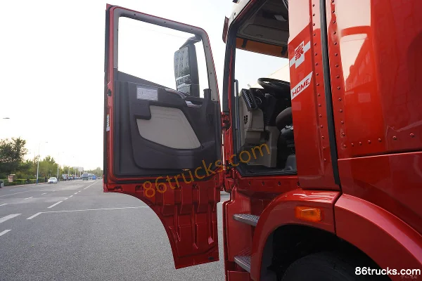 FAW Jiefang Qingdao JH6⁺ Heavy Truck Living Cabin Edition 550 hp 6X4(10 wheels) AMT Automatic Tractor Truck (2) | 86Trucks