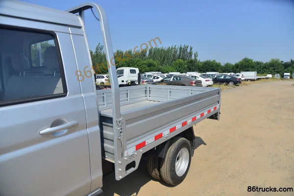 Jinbei T52 2020 Standard 1.5L 102hp 4X2(6 wheels) Gasoline 2.605m Double Row Flatbed Mini Truck (China VI) Body (1) | 86Trucks