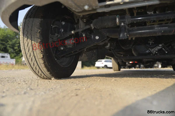 Jinbei New Haishi X30L 102hp 1.5L Double-row Enclosed Cargo Truck (China VI) Chassis (2) | 86Trucks