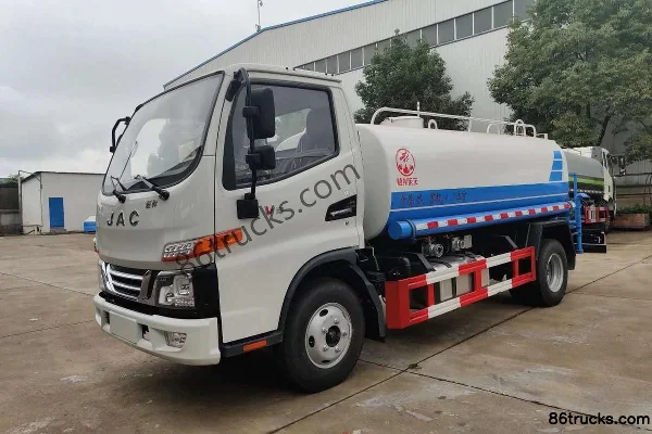 Chengliwei Chengliwei JAC Chassis water sprinkler truck
