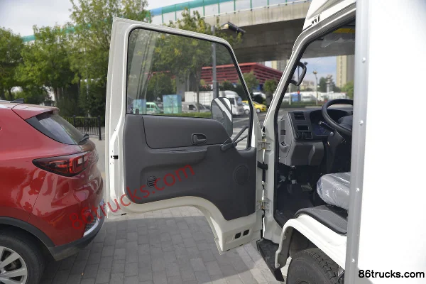 JMC Shunda cabine large 116 ch 4X2(6 roues) camion frigorifique à cabine simple 4,12 m (1) | 86Trucks