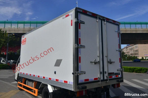 JMC Shunda cabine large 116 ch 4X2(6 roues) camion frigorifique à cabine simple 4,12 m Carrosserie (2) | 86Trucks