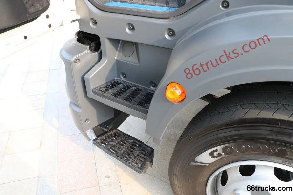 MAN New TGM Series Heavy Truck 250 hp 4X2(6 wheels) Chassis (TGM 18.150) Cab (2) | 86Trucks
