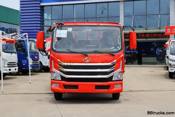 Yuejin Chaoyun H500 156hp 4X2(6 wheels) 4.2m AMT automatic single-row flatbed light truck Exterior (2) | 86Trucks