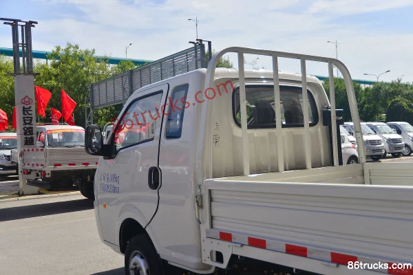 Changan Kuayue D5 PLUS Comfort Edition 1.6L 122hp 4X2(6 wheels) 3.4m Extended Cab Flatbed Truck (China VI) Body (2) | 86Trucks