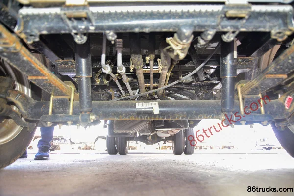Changan Kuayue Wang X1 Comfort Edition 1.5L Gasoline 112 hp 4X2(6 wheels) 3.04m Single Row Van Micro Truck (China VI) Chassis (1) | 86Trucks