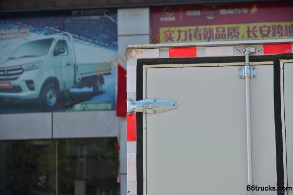 Changan Kuayue Wang X1 Comfort Edition 1.5L Gasoline 112 hp 4X2(6 wheels) 3.04m Single Row Van Micro Truck (China VI) Body (3) | 86Trucks