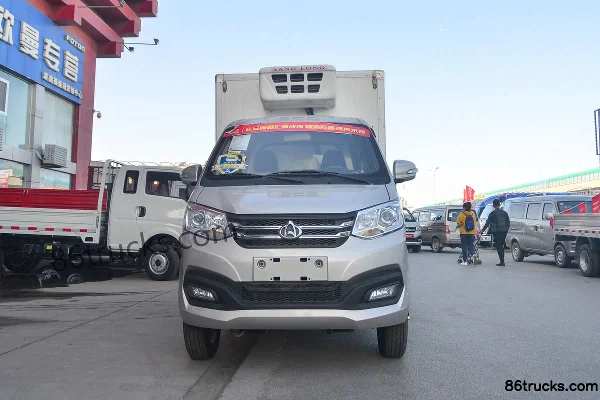 Changan Kuayue Wang X1 Standard Edition 1.5L 112hp 4X2(6 wheels) 2.99m Refrigerated Truck (China VI) Exterior (2) | 86Trucks