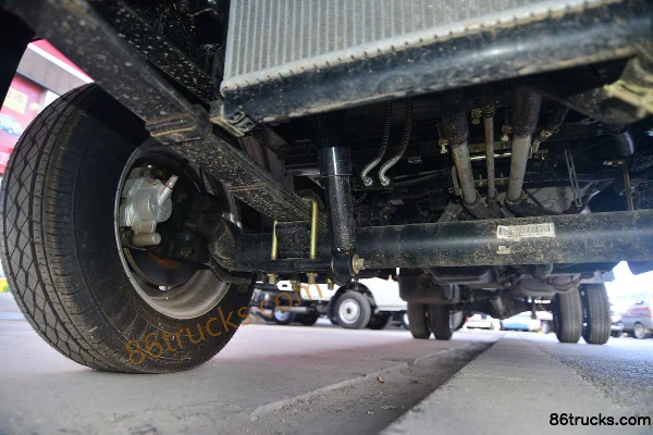 Changan Kuayue Wang X1 édition standard 1,3 L essence 91 ch 4X2(6 roues) Camion micro fourgon double cabine 2,535 m (China VI) Châssis (2)