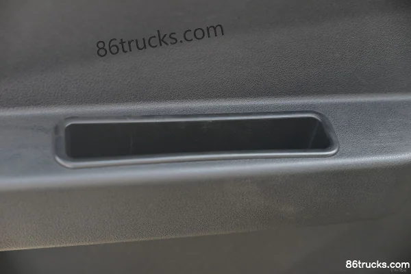 Karry Youjin 2019 Standard 1.3L 82hp 4X2(6 wheels) Gasoline 2.9m Single Row Box Mini Truck Cab (3) | 86Trucks