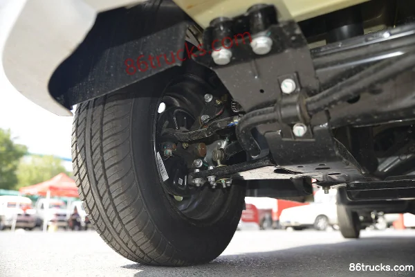 Karry Youjin Fortune Type 1.5L 116hp 4X2(6 wheels) Gasoline 3m Single Row Flatbed Mini Truck (China VI) Chassis (1) | 86Trucks