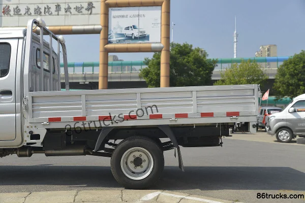 Karry Youjin T72L Xingfu Edition 1.5L 116hp 4X2(6 wheels) Gasoline 2.7m Double Row Flatbed Micro Truck (China VI)(AC) Body (2) | 86Trucks