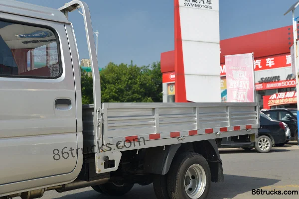 Karry Youjin T72L Xingfu Edition 1.5L 116hp 4X2(6 wheels) Gasoline 2.7m Double Row Flatbed Micro Truck (China VI)(AC) Body (1) | 86Trucks