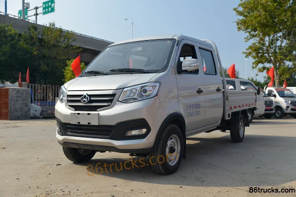 Changan Kuayue Wang X3 Standard Edition 1.6L Gasoline 122hp 4X2(6 wheels) 2.71m Double Row Flatbed Mini Truck (Single Rear Wheel) (China VI)
