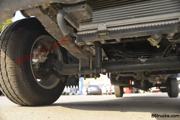Changan Kuayue Xinbao T5 Comfort Edition 1.5L Gasoline 112hp 4X2(6 wheels) 2.55m Double Row Stake Truck (Dual Rear Wheels) (China VI) Chassi