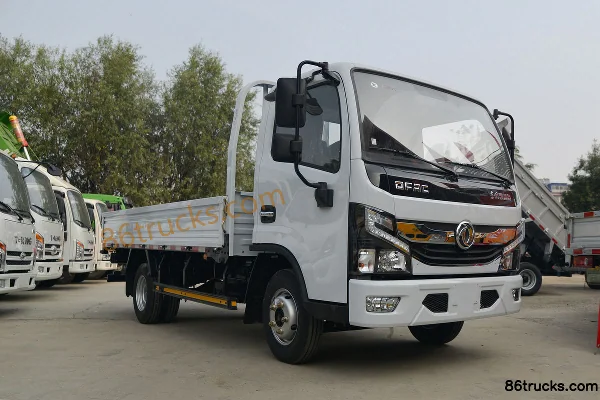 Dongfeng Captain K5 125hp 4X2(6 wheels) 4m Single Row Flatbed Light Truck Exterior