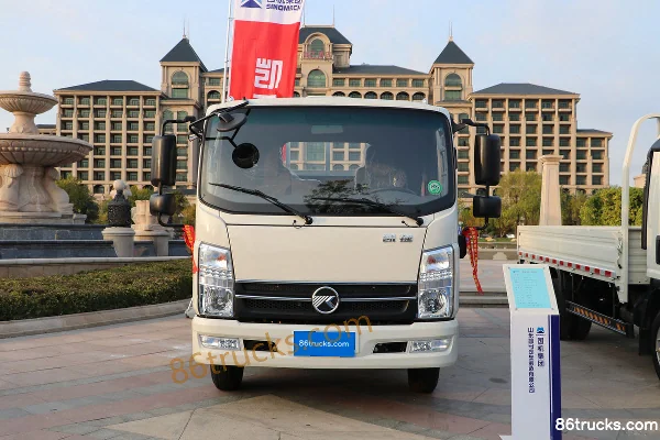 Kama Kaijie M3 Classic Edition 130hp 4X2(6 wheels) 4.16m single-row flatbed light truck (China VI)(Quanchai) Exterior (2) | 86Trucks