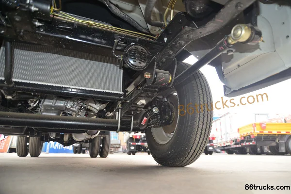 Foton Shidai Xiaoka Zhixing 2 1.5L 116 ch 4X2(6 roues) essence 3,05 m camion plateau double cabine (China VI) Châssis (3) | 86Trucks