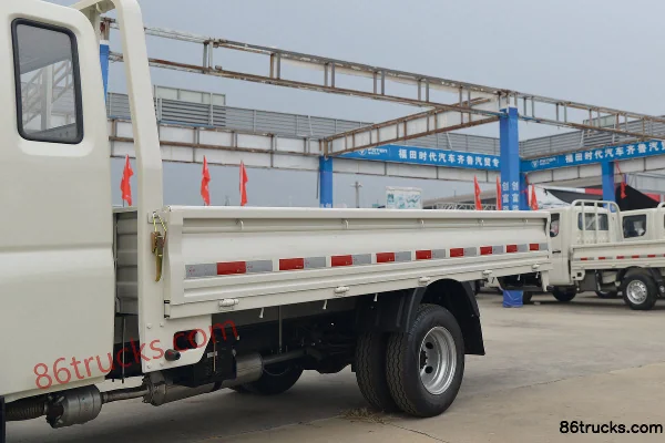 Foton Xiangling M2 1.6L 122 hp 4X2(6 wheels) Gasoline 3.3 m Semi-row Flatbed Mini Truck Body (1) | 86Trucks