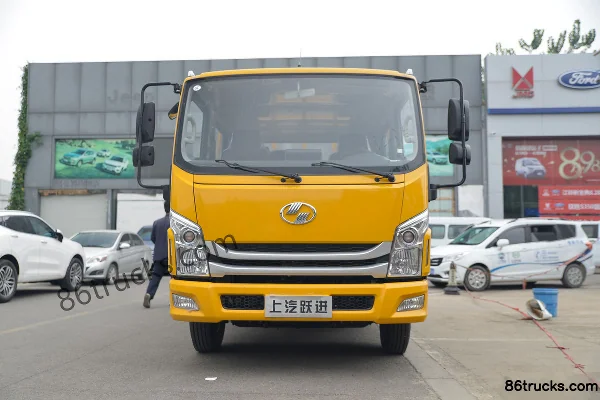 Yuejin Chaoyue C300Plus-33 170 ch 4X2(6 roues) 3,12 m cabine double plateau léger (China VI) Extérieur (2) | 86Trucks
