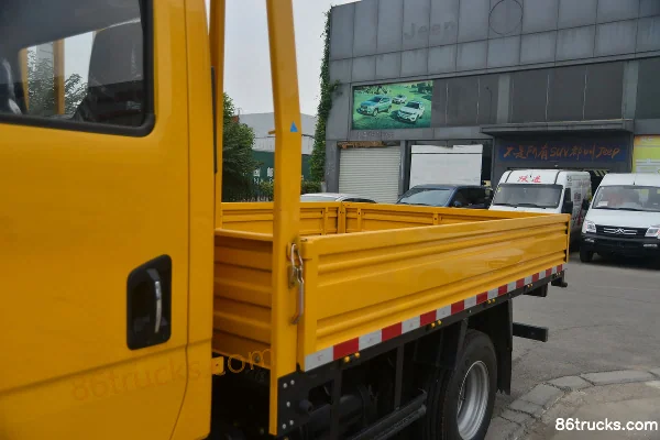 Yuejin Chaoyue C300Plus-33 170 ch 4X2(6 roues) 3,12 m cabine double plateau léger (China VI) Carrosserie (1) | 86Trucks