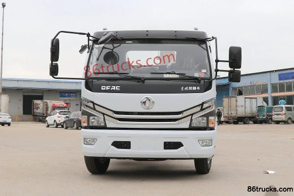 Huazhuanyi Huazhuanyi Dongfeng chassis suction/septic tank truck