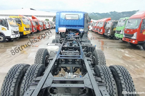 Sinotruk Haoman H3 220 hp 8X2(10 wheels) 6.8m Dump Truck Chassis (2) | 86Trucks