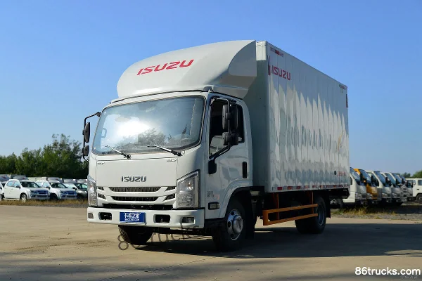 Jiangxi Isuzu Wing Release EC7 Standard Edition 116hp 4X2(6 wheels) 4.2m single-row van light truck Exterior (3) | 86Trucks