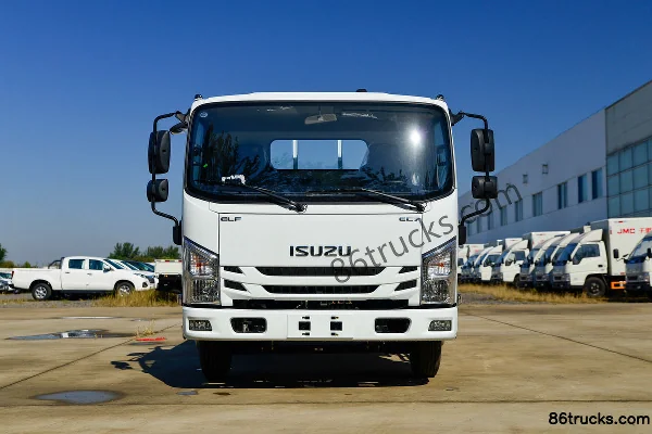 Jiangxi Isuzu Yifang EC5 Navigation Edition 116 hp 4X2(6 wheels) 4.2m Single Row Flatbed Light Truck (China VI) Exterior (2) | 86Trucks