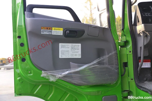 Dayun Fengdu 220hp 6X2(8 wheels) 4.8m dump truck Cab (2) | 86Trucks