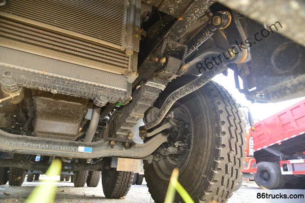 Dayun Fengdu 220hp 6X2(8 wheels) 4.8m dump truck Chassis (2) | 86Trucks