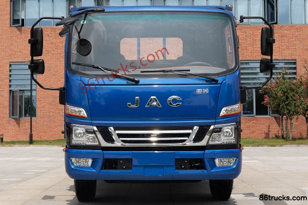 JAC Junling A8 160hp 4X2(6 wheels) 4.18m Single Row Flatbed Light Truck (China VI) Exterior (2) | 86Trucks