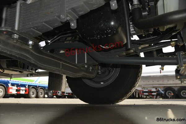 Sinotruk Sitrak G5H 310 hp 6X4(10 wheels) water sprinkler truck (Lvye brand) Chassis (3) | 86Trucks