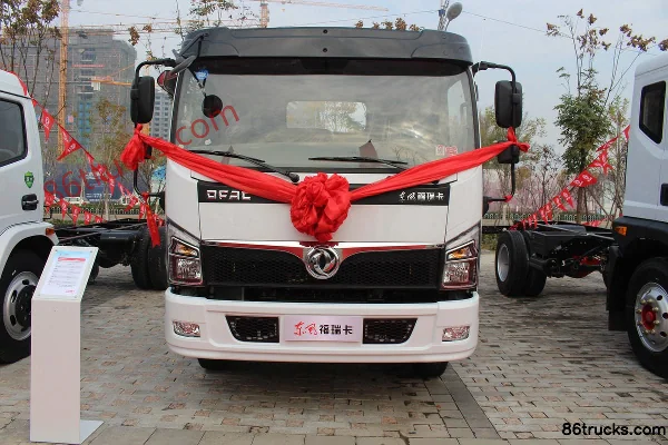 Chuyun Chuyun Dongfeng chassis suction/septic tank truck