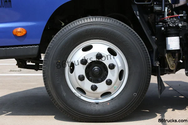 Foton Big King Kong 1 95 hp 4X2(6 wheels) 3m Semi-Cab Dump Truck Chassis (1) | 86Trucks