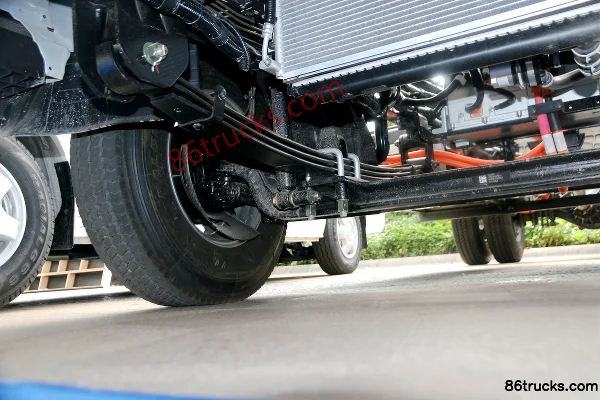 Aumark Zhiblue 4,5T 4,18 m camion porteur à ridelles électrique pur cabine simple 81,14 kWh 4X2(6 roues) Châssis (2) | 86Trucks