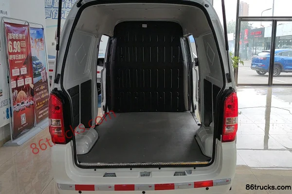 Ruichi EK07S Standard 2,0T 5 places 4,07 m fourgon fermé électrique pur 31,25 kWh Extérieur (3) | 86Trucks