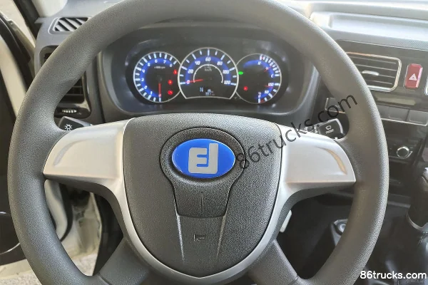 Deli Auto Deshuai V4 3.5T 3.5m single row pure electric van light truck 54.72kWh 4X2(6 wheels) Cab (2) | 86Trucks