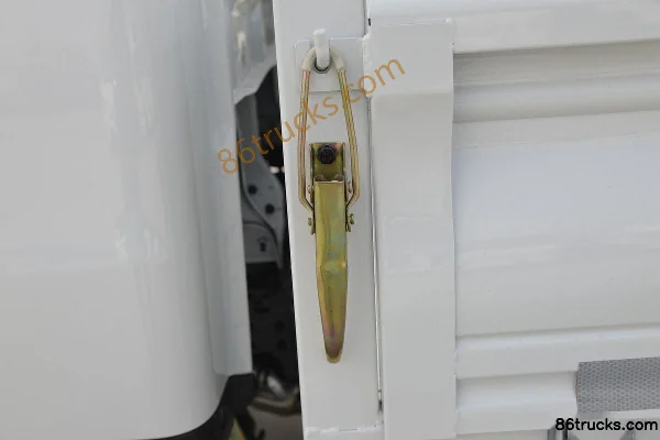 Tangjun Ouling série V5 122 ch 4X2(6 roues) camion plateau simple cabine 3,95 m (China VI) Carrosserie (2) | 86Trucks